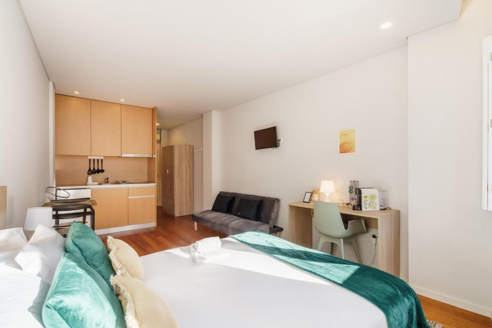 Bellu Studios & Suites Брага Экстерьер фото